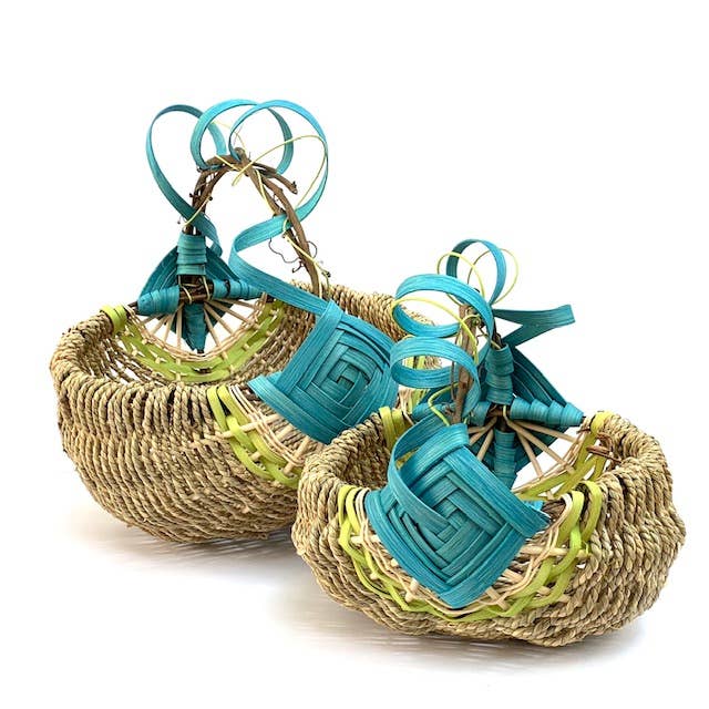 Designer Baskets by Derek – wholesale Basket – Grapevine Handle Basket