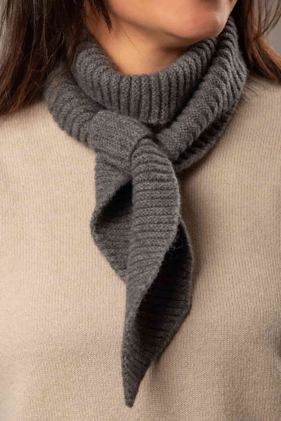 GRIFFON 1924 – Engroshandel Tørklæde - Dame – Mini Tørklæde Birgitt#138