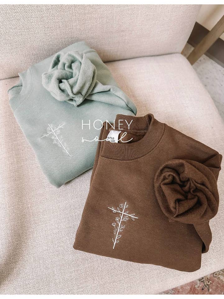 Honey Soul LLC - Wholesale Graphic Sweatshirt - Women's - Embroidered Floral Cross Sweatshirt