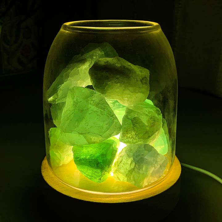 AURORA Crystal diffuser voor etherische olie | Groene calciet 500 g voor wholesale door Amrita Court Essential Oils and Aromatic Homeware