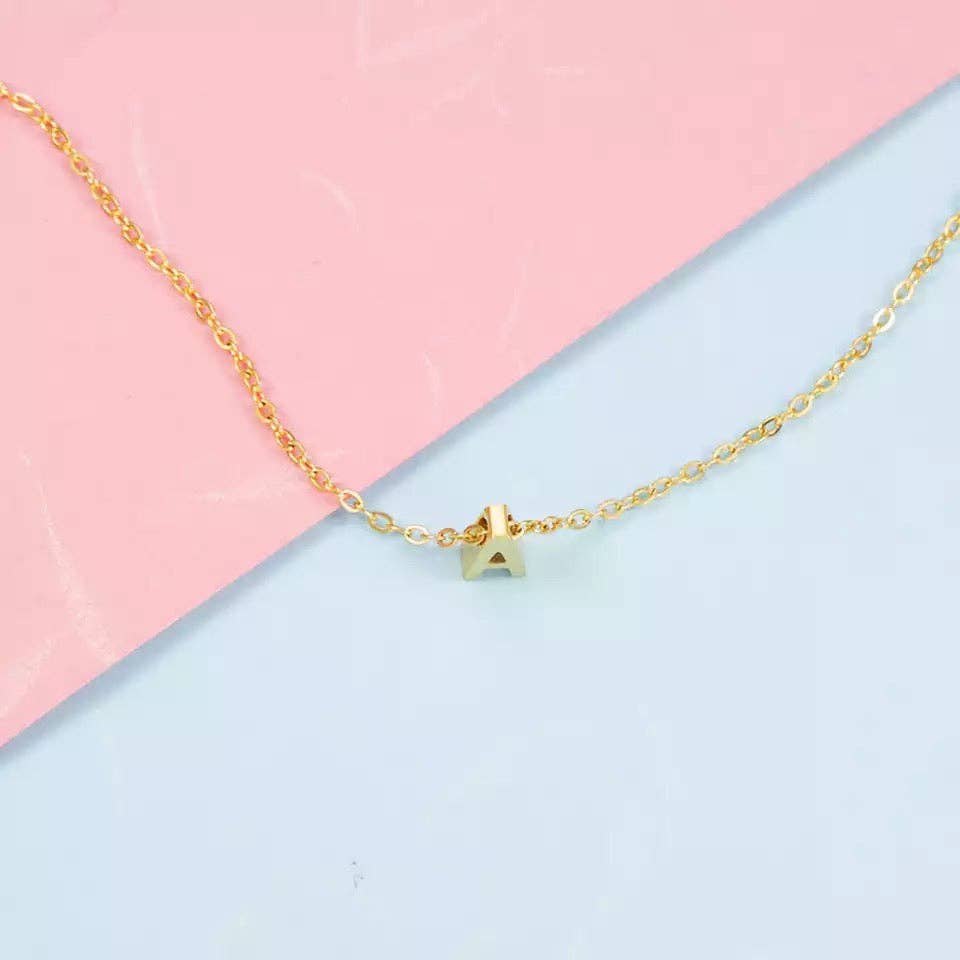 Cassette Barcelona - Wholesale Pendant/Charm Necklace - Initial Charm Necklace Gold All Letters1