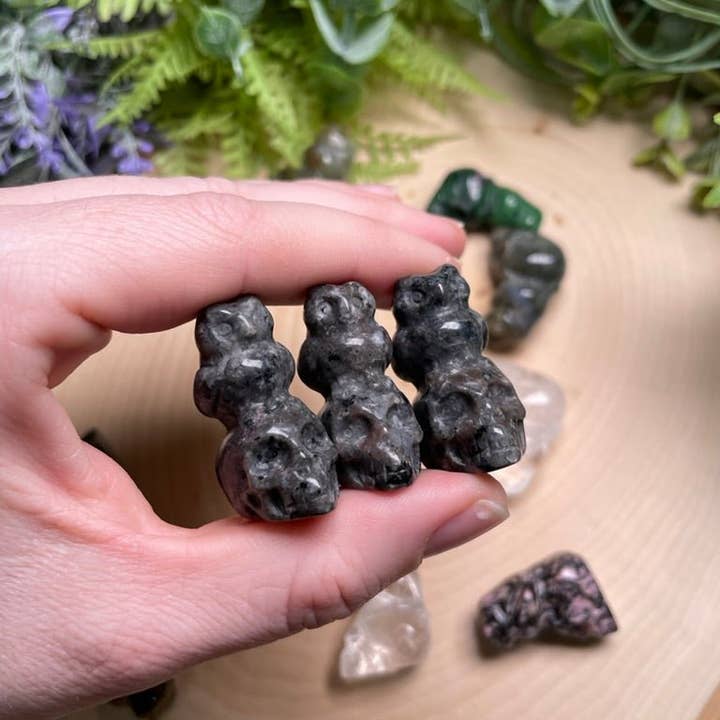 Copper Ashes - Wholesale Spiritual Stone/Crystal - Crystal Skull with Owl14