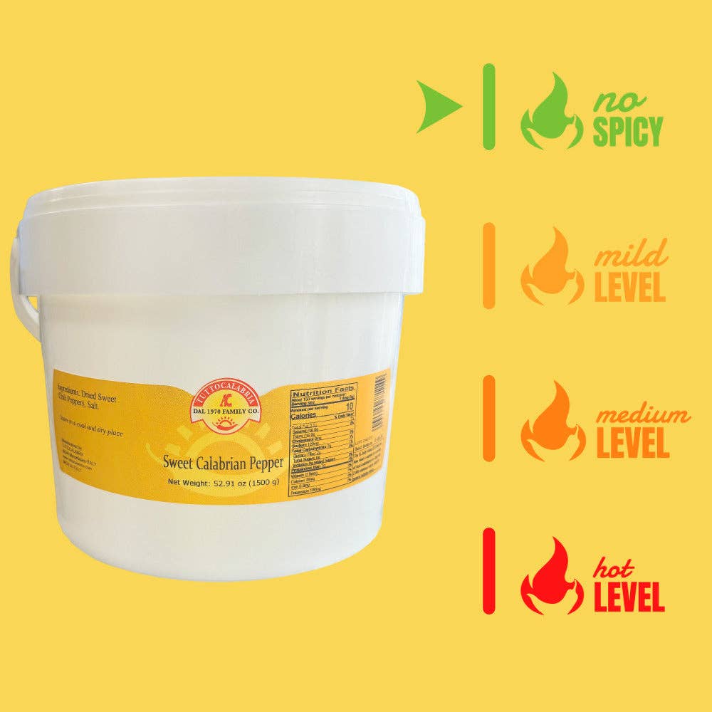 Wholesale Italian Food - Wholesale Dried Spice - TuttoCalabria "Sweet" Chili Powder in Plastic Tubs1