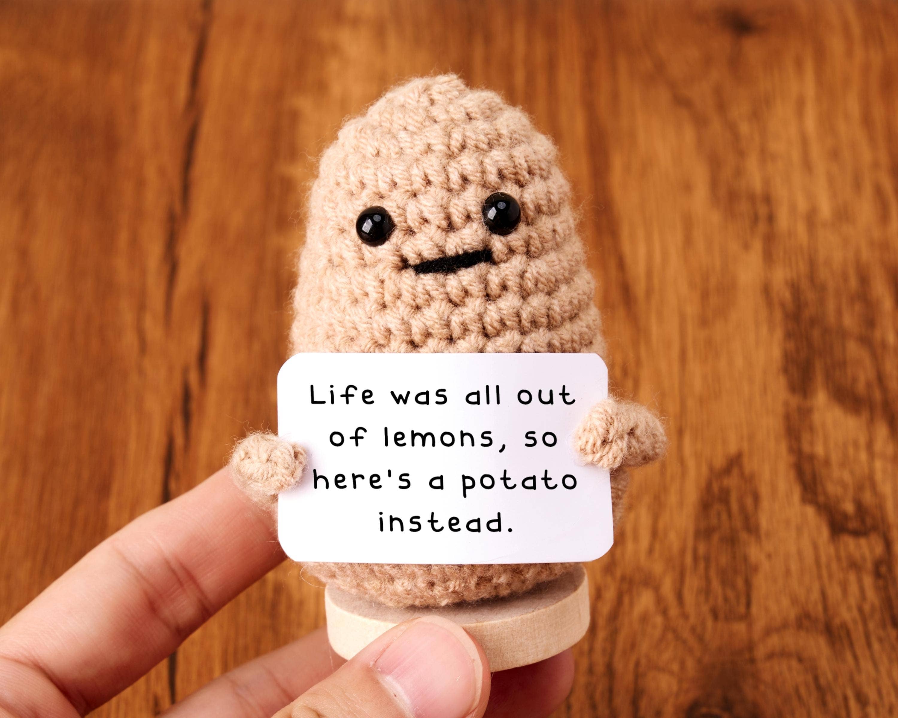 TOMOPOD LLC - Wholesale Stuffed/Plush Toy - Kids & Baby - Positive Crochet Desk Decor, Handmade Emotional Support Gift4