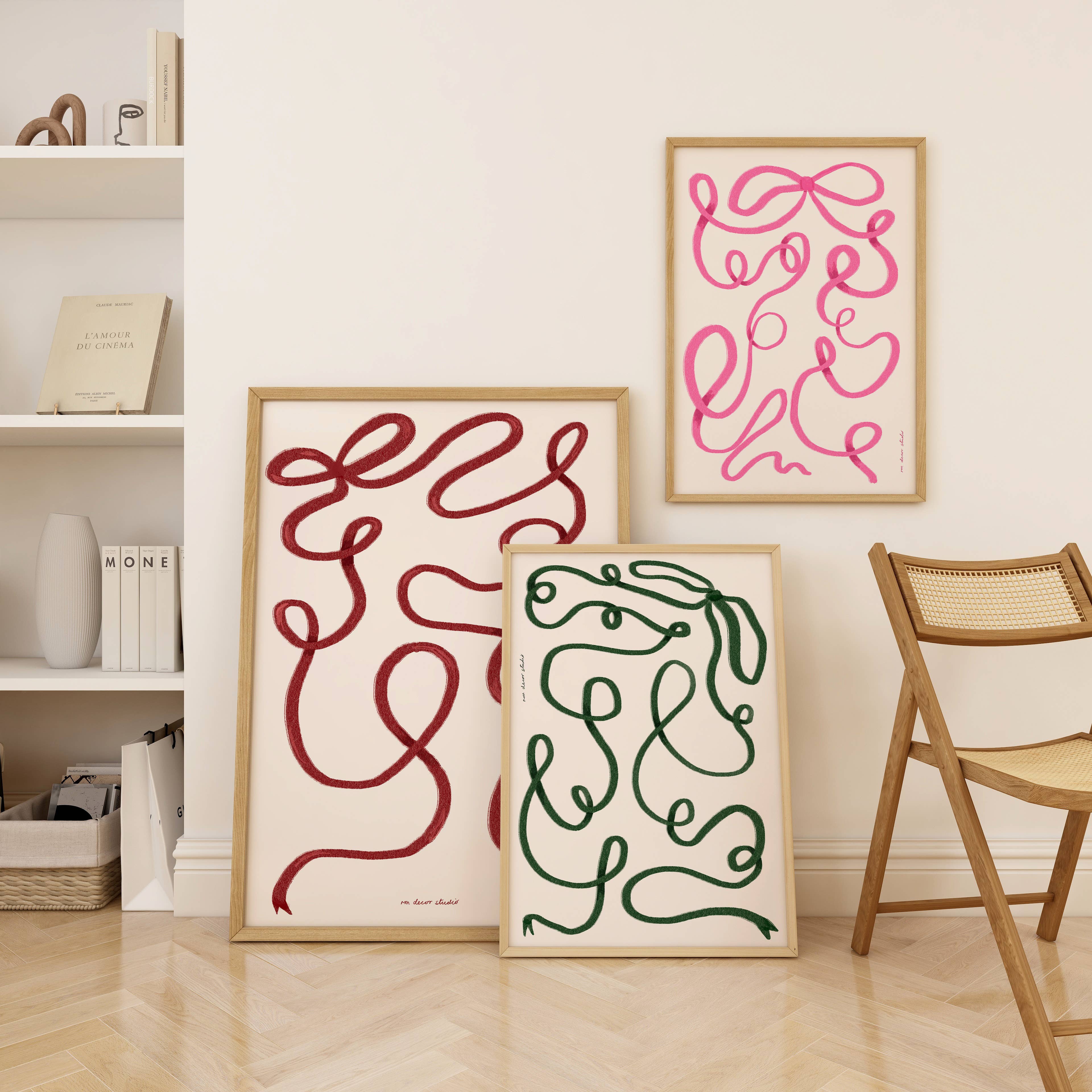 RM Decor Studio - Vente Set d'éléments de galerie photo - Ensemble de trois imprimés Bow