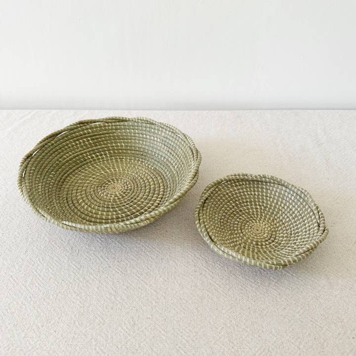 Amsha - Wholesale Basket - Sweetgrass Twisted Rim Basket
