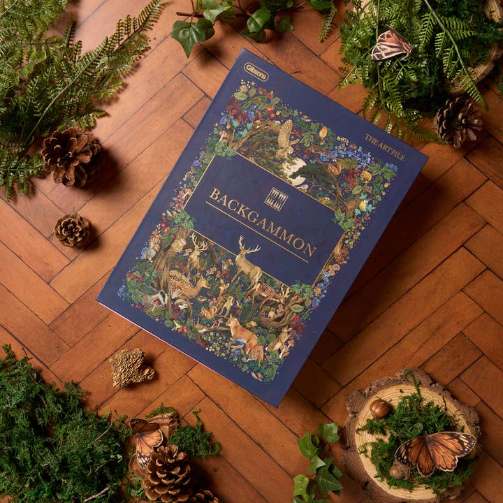 Gibsons Games Ltd – wholesale Board game – The Art File Backgammon Traditional Game3