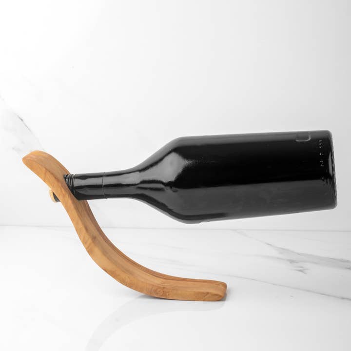 Vintage Flaschenhalter aus Olivenholz – für 1 Flasche for wholesale by Krafts GmbH Olive Wood