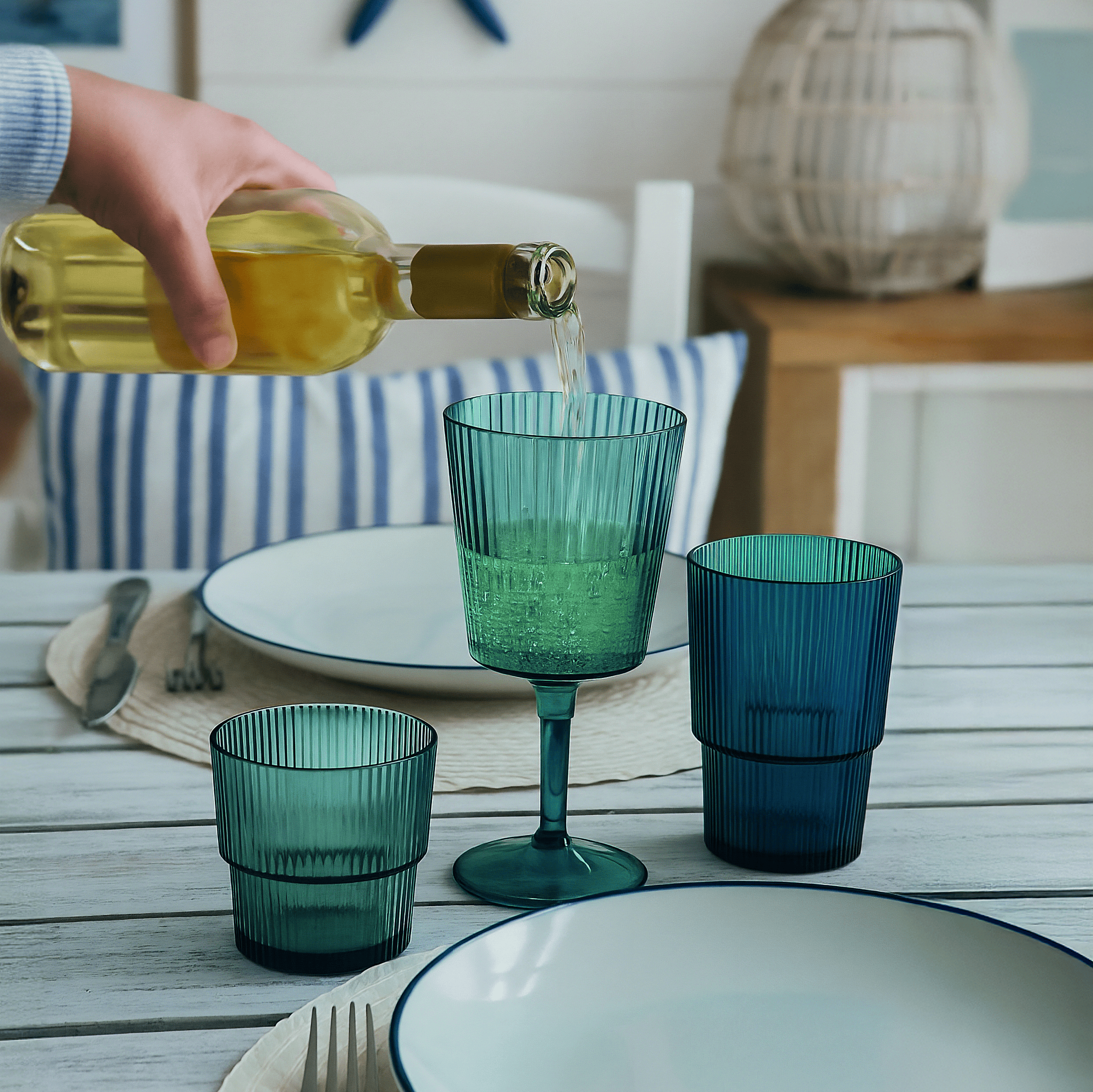 VdE Tivoli 1996 - Wholesale Drinking Glass/Cup - UNIQUE PS GLASS 300ML SH CHOCOLATE 3ASS6