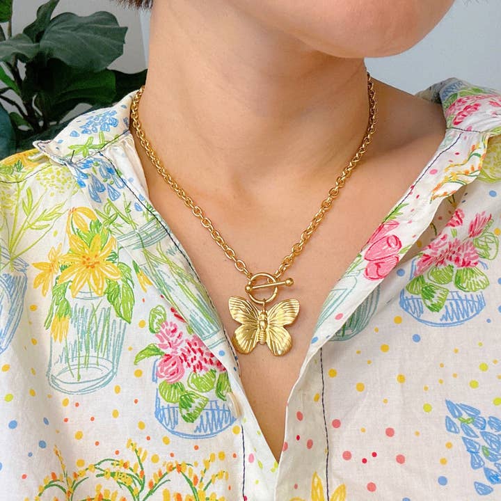 Ellison+Young - Wholesale Pendant/Charm Necklace - Vintage Butterfly Solo Toggle Necklace