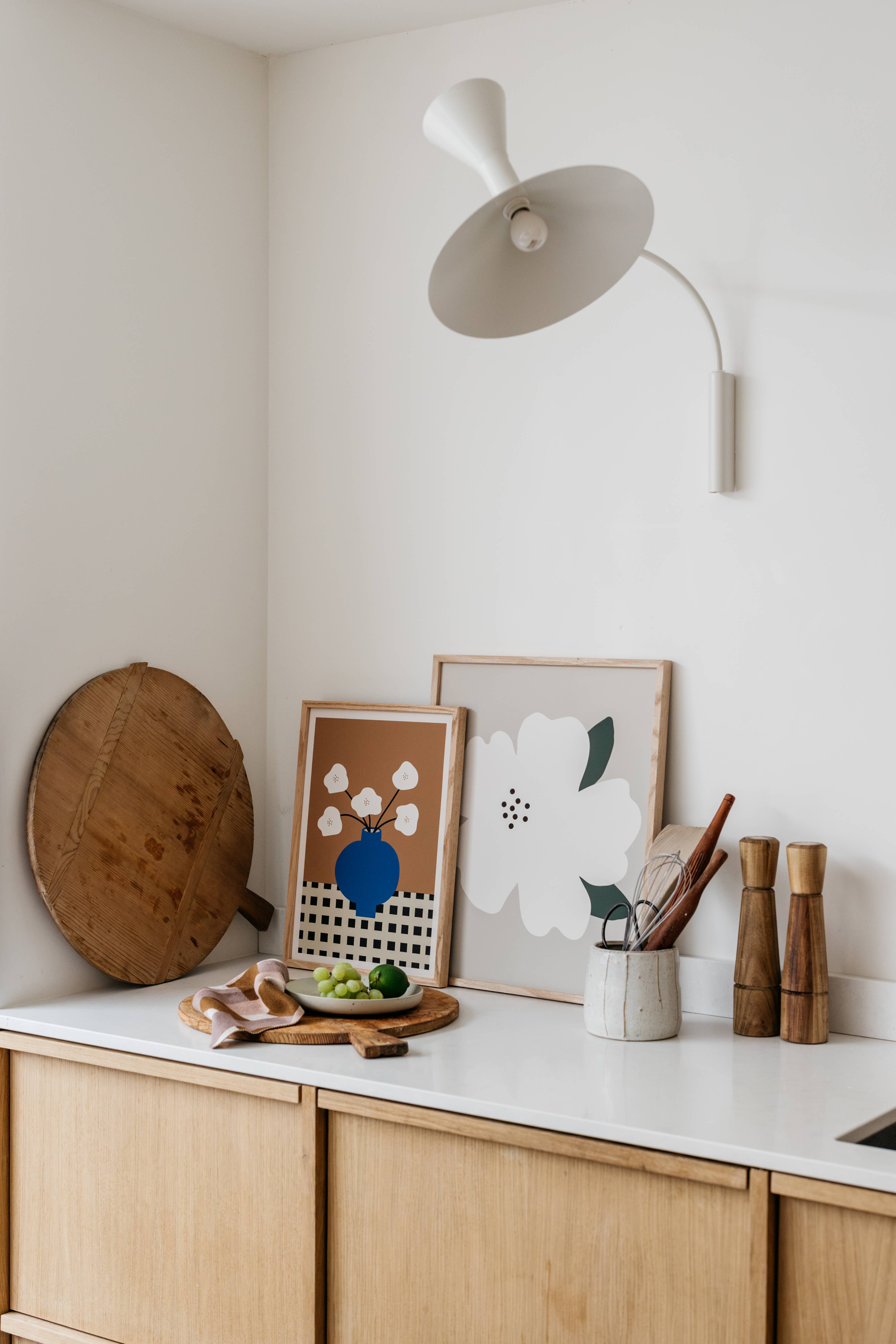 Little Otja - Wholesale Picture frame - A4 Oak Picture Frame: Minimalist Real Wood Wall Art1