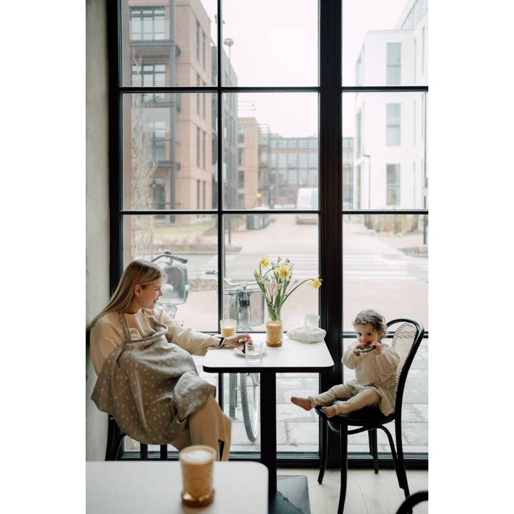 TISU - Wholesale Nursing Cover - Maternity - TISU nursing cover, Beige Daisy4