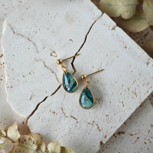 Gryning Grön Stud Droppform för wholesale av Aether & Nox