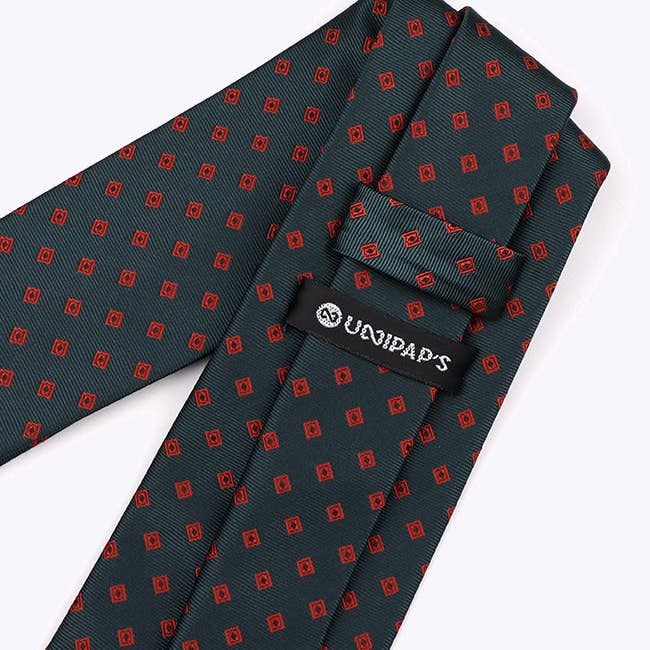 Unipap's - Wholesale Necktie - Men's - Men's Green Patterned Tie in Polyester "Edmond"1