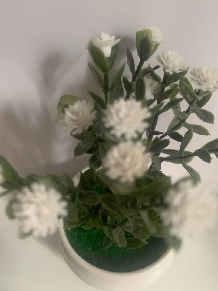 Fake Flower and Plant in Decor Pot decor for indoor or outdoor for wholesale by UniqueMartandHome