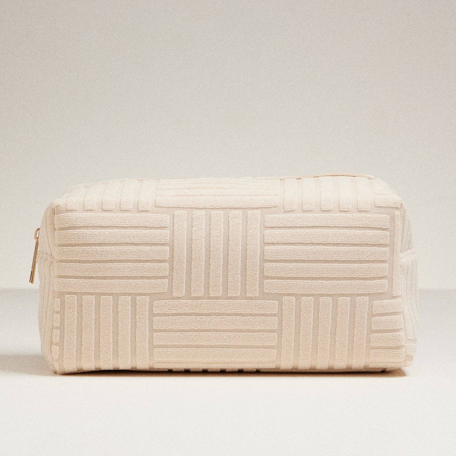 Frem - Wholesale Pouch - Women's - Luxe Terry fabric Travel Pouch-Large5