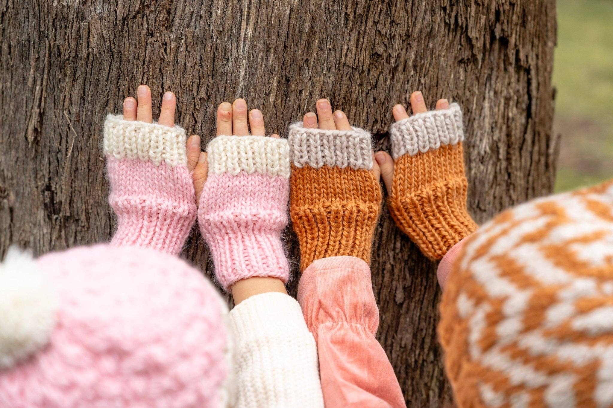Acorn Kids - Wholesale Mittens - Kids - Bjorn Mittens Caramel1