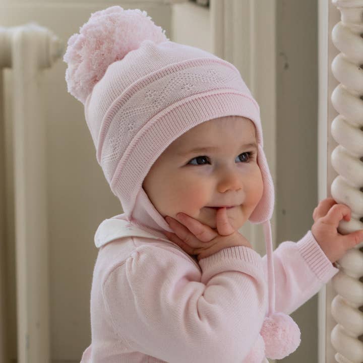 Emile Et Rose – Engroshandel Hue til nyfødte - Baby – Griffin Pink Baby Bobble Hat med øreklapper