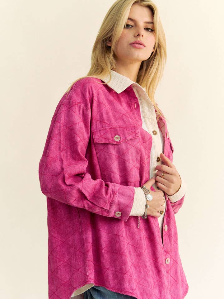 Davi & Dani - Vente Veste en jean – femme - VESTE EN JEAN DÉLAVÉ MATELASSÉ À MANCHES LONGUES ET COL7