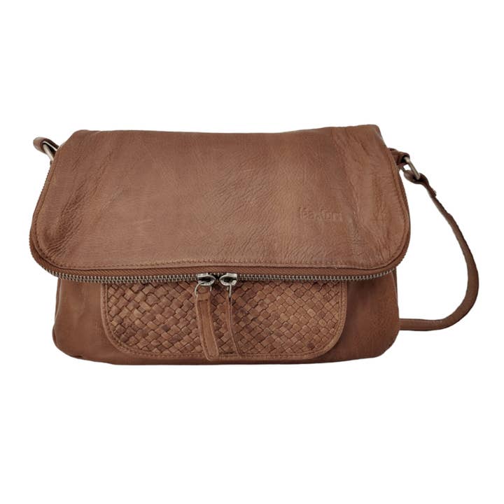 Cybélie gevlochten voor wholesale door Léa Toni