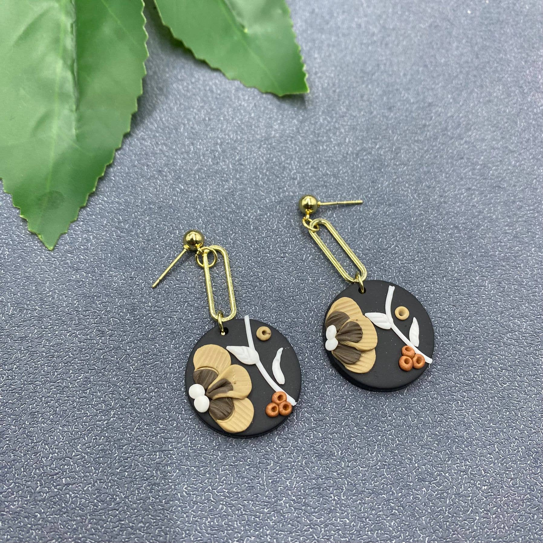 Mio Queena - Wholesale Dangle Earrings - Flower Style Geometric Polymer Clay Earrings4