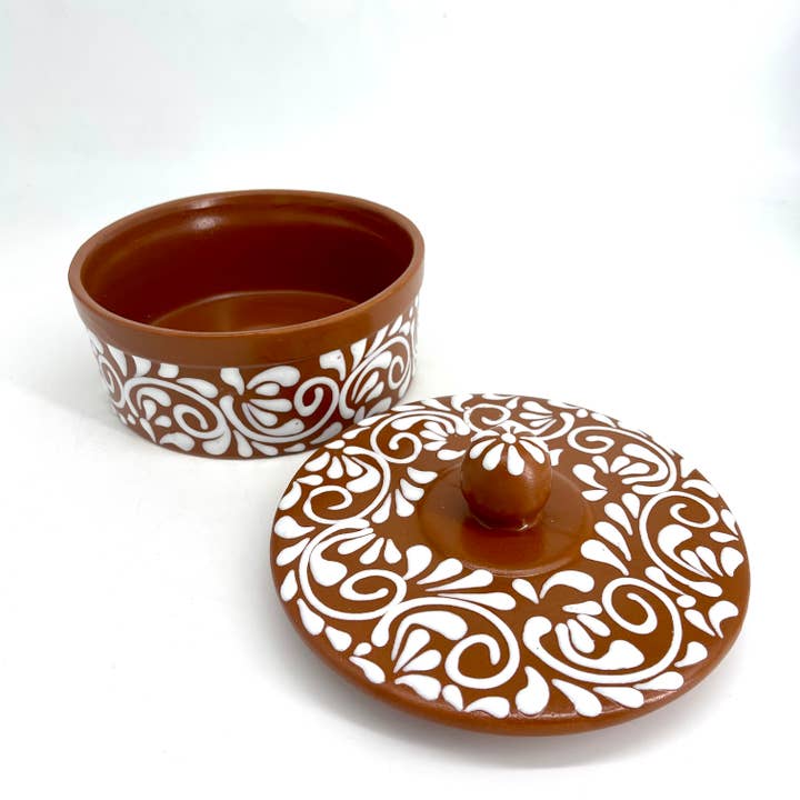 Fiesta McAllen LLC - Wholesale Bread Box - Mexican Ceramic Tortillero in Brown and White Pattern2