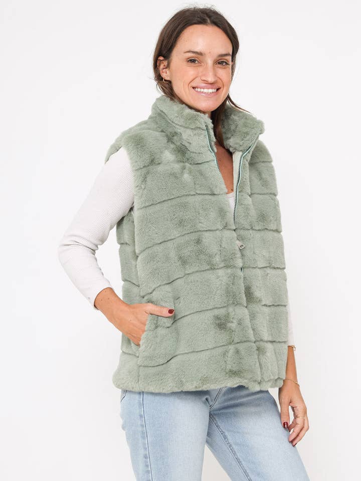 LIL' MOON - Wholesale Outerwear Vest - Women's - Vest #25511717