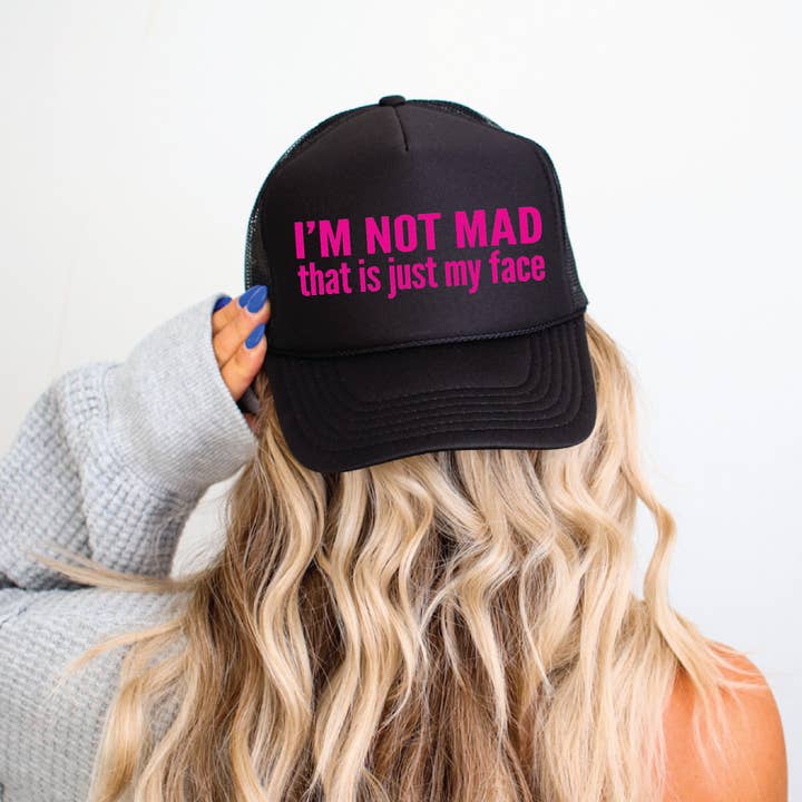 Casquette Trucker Noire Imprimée DTF Je Ne Suis Pas Fou pour la vente par Southern Attitude Designs Inc