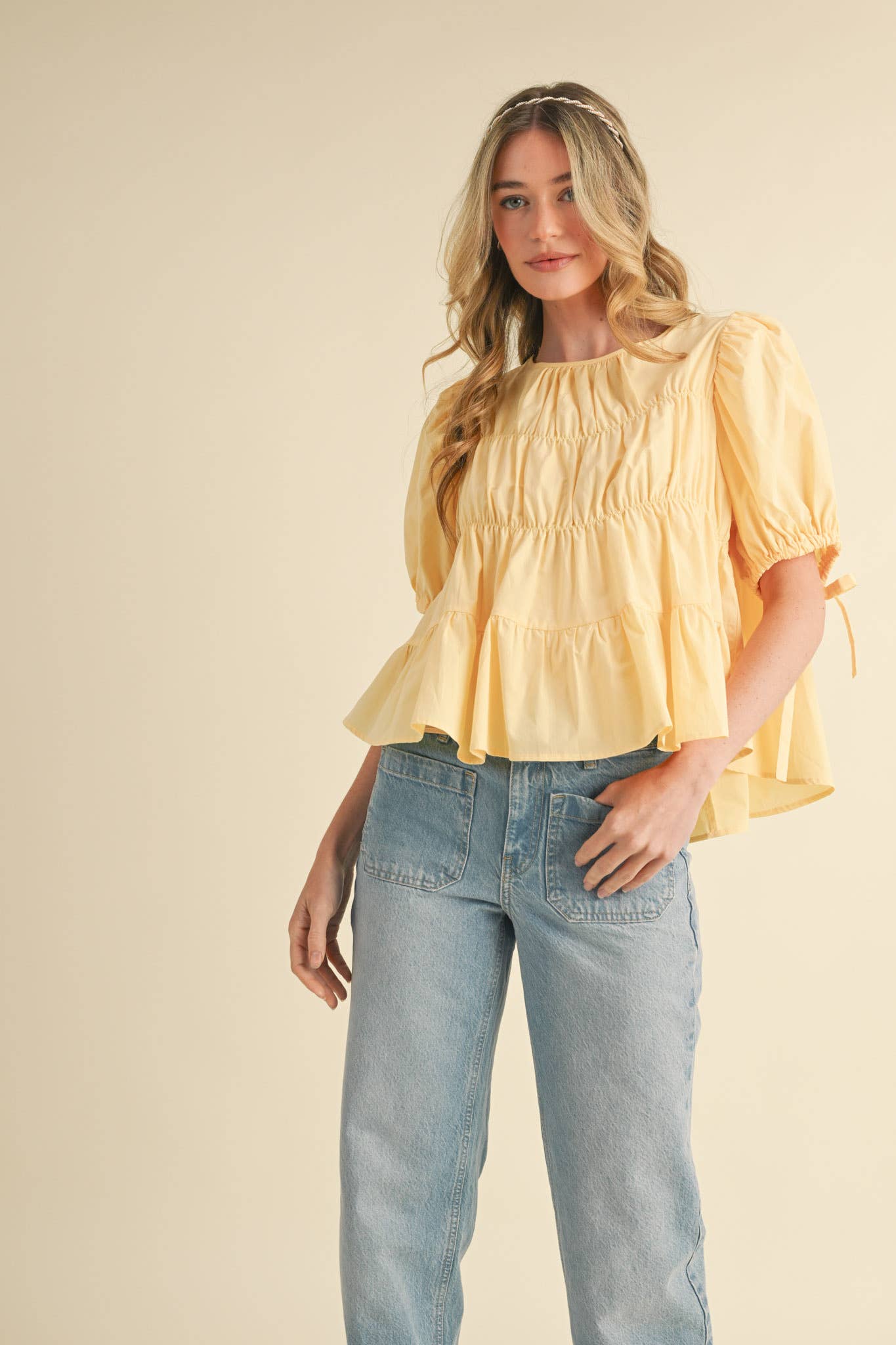 &MERCI - Wholesale Blouse - Women's - TIERED SHIRRING PUFF SLEEVE TOP MTP308127