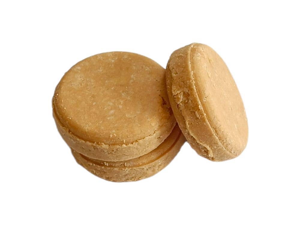 Forest Fragrances - Wholesale Shampoo Puck/Solid Shampoo - Solid Shampoo Bar - Skadi (scent: ginger and vanilla)0