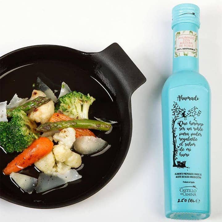 Arbequina Extra Virgin Olive Oil Smoked with Oak, Castillo de Canena for wholesale by Made in Spain