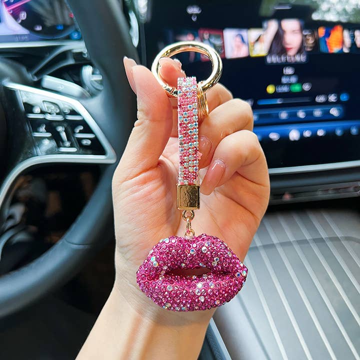 PEACH ACCESSORIES - Wholesale Keychain – Women's - Glamorous Bling Sparkling Lip Keyring 602663