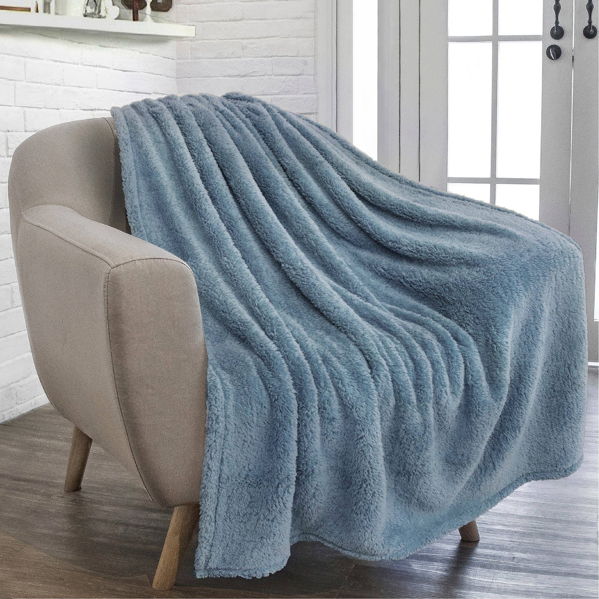 Pavilia - Wholesale Throw Blanket - Plush Shaggy Sherpa Blanket15