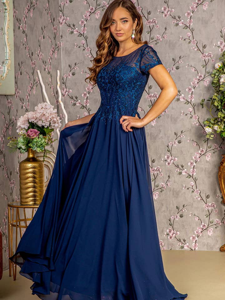 Abito da madre della sposa lungo in chiffon linea ad A con scollo trasparente ricamato con perline GLGL3362 per la vendita all'ingrosso da parte di SMC Fashion