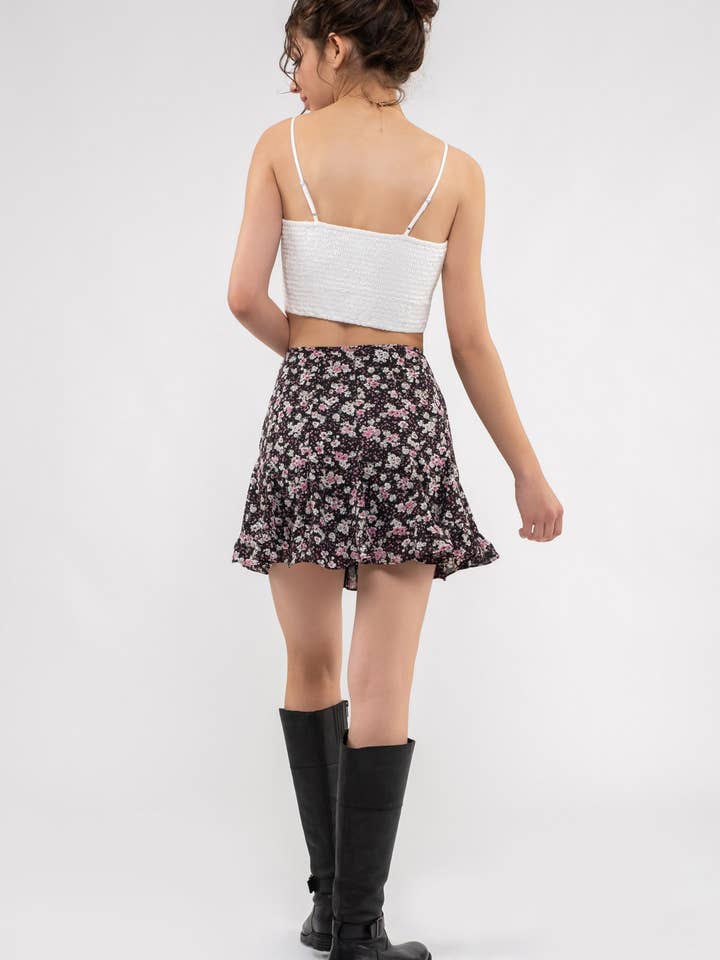 Blu Pepper - Wholesale Skirt - Women's - FLORAL MINI SKIRT