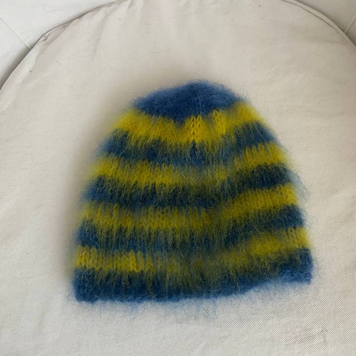 Bonnet Aki pour la vente par Lenereidi