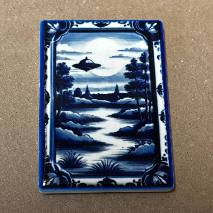 Frigorifero Magnetico UFO 3 per la vendita all'ingrosso da parte di Henri Banks - Creative Gifts