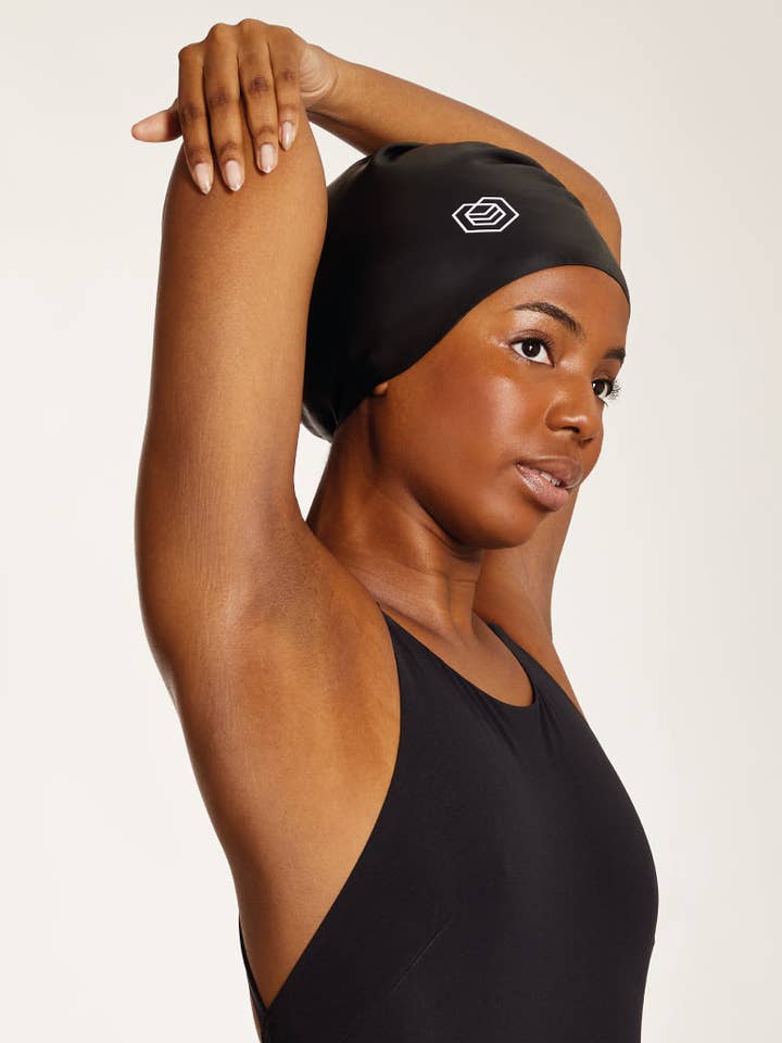 SOUL CAP – Großhandel Badekappe – Unisex – Voluminöse Schwimmkappe für Erwachsene – für langes, lockiges und volles Haar4