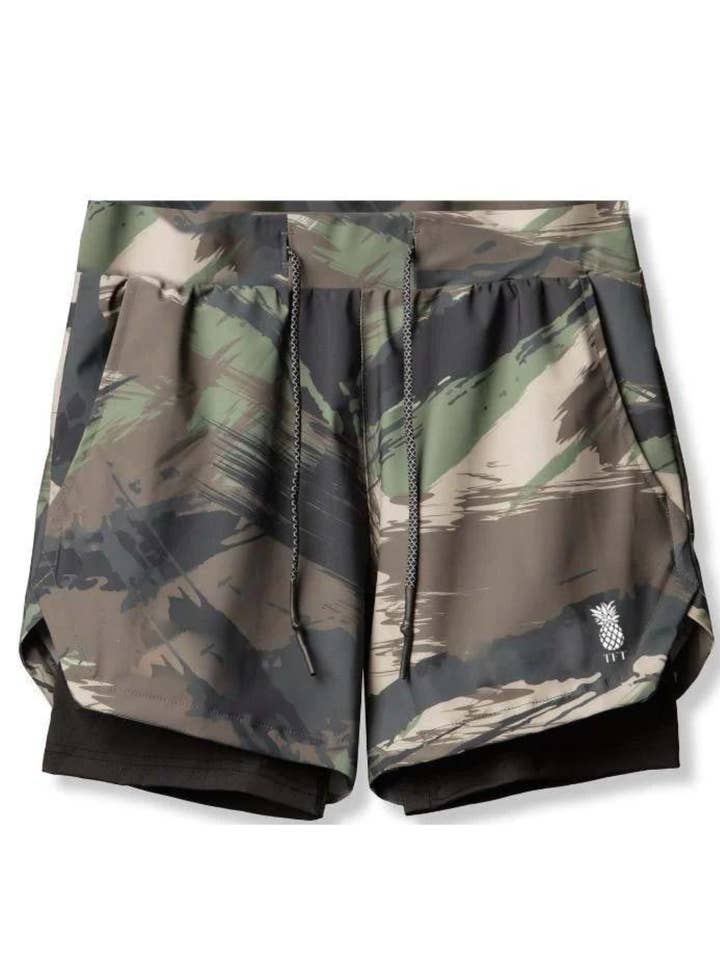 Hemlock Shorts för wholesale av The Fit Traveler Collection