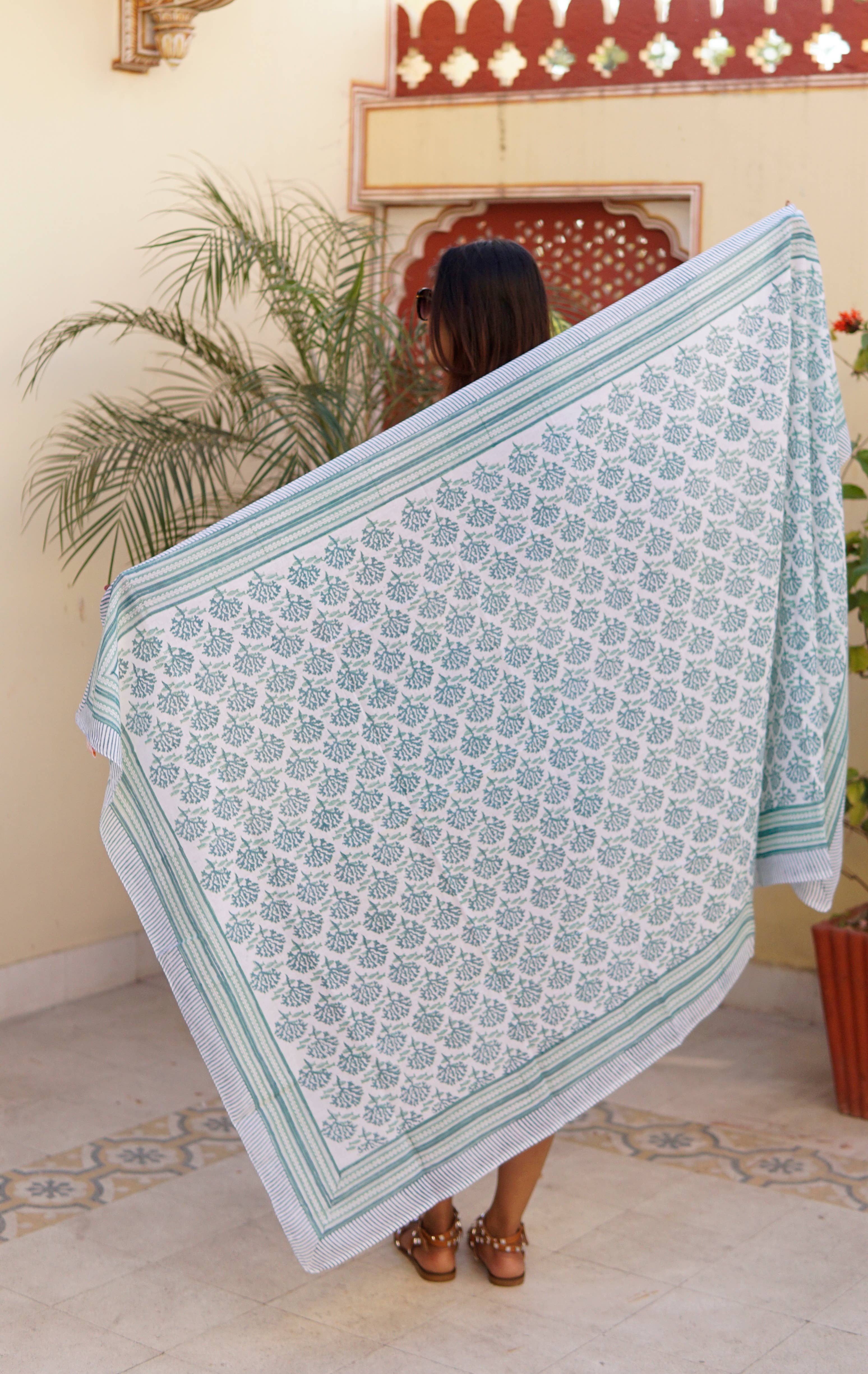 La Mandarine – wholesale Swim cover-up – Women’s – Sarong, Pareo, green and white block print cotton coverup4