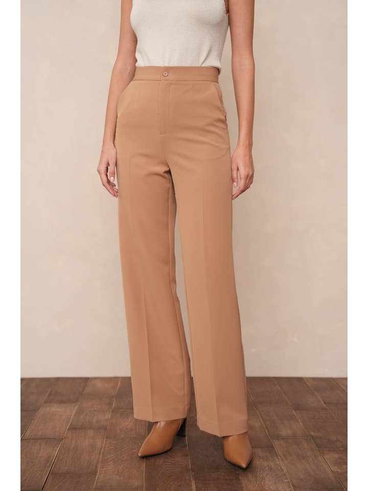 Attentif Paris – wholesale Byxor - Dam – Solid raka byxor med hög midja32