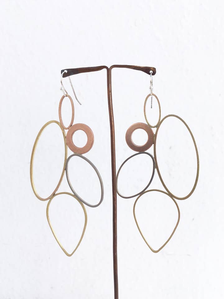 Letvægts geometri øreringe for engroshandel hos PGJewelryArt