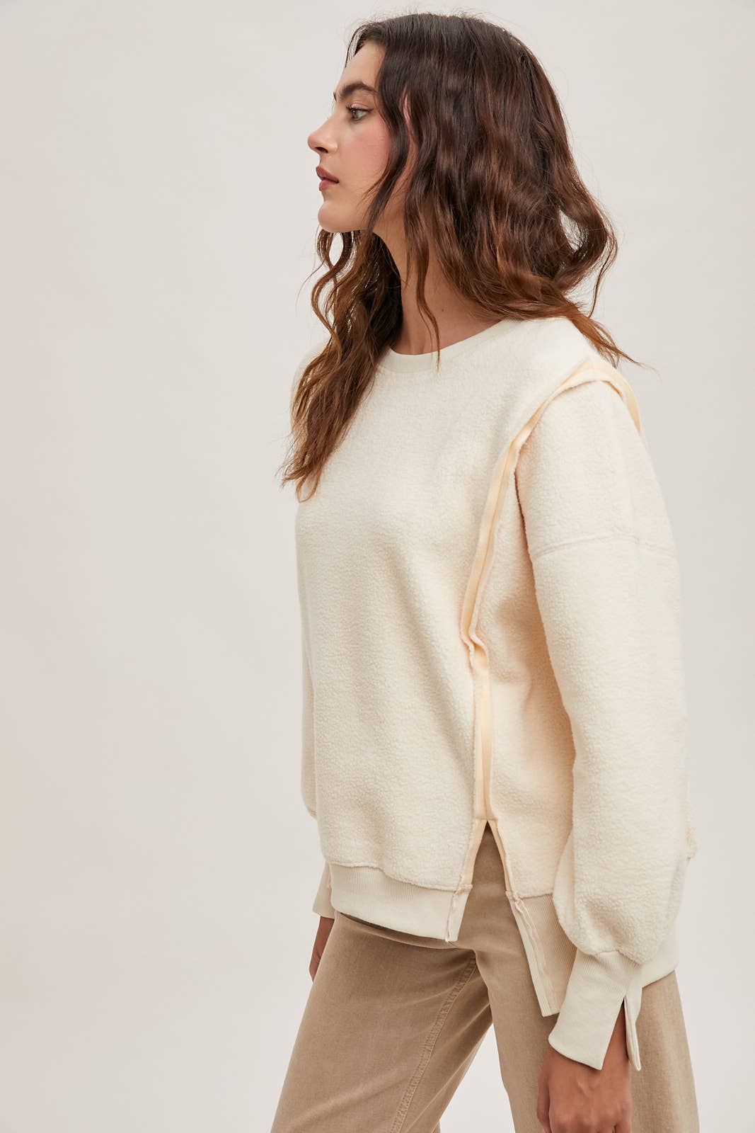 Peace Love Line – wholesale Sweatshirt - Dam – PL3896 - RUNDHALSAD TEDDYTRÖJA MED SLITSAR14