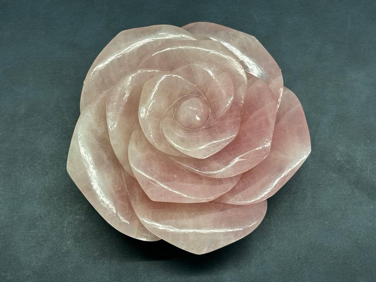 Serein Wellness - Wholesale Spiritual Stone/Crystal - Rose Quartz Pink Crystal Flower Hand Carved for Decor4