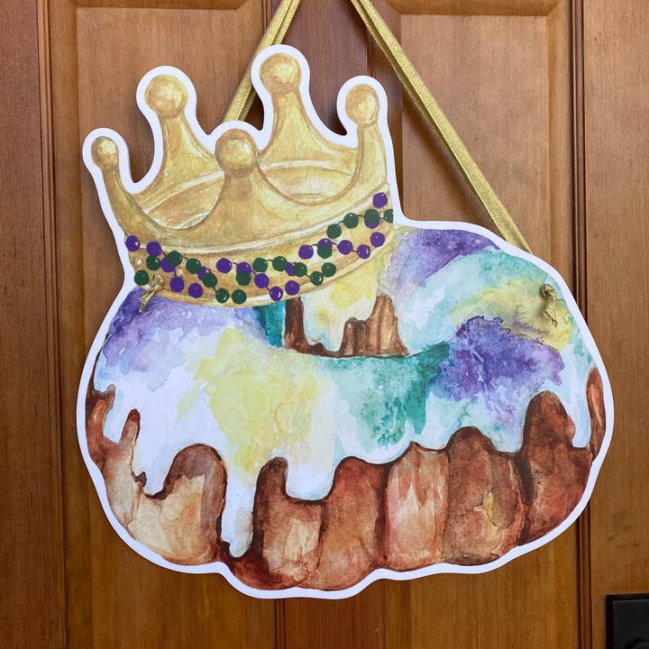 Lovely Reese - Wholesale Door Hanger - Crown King Cake Door Hanger1
