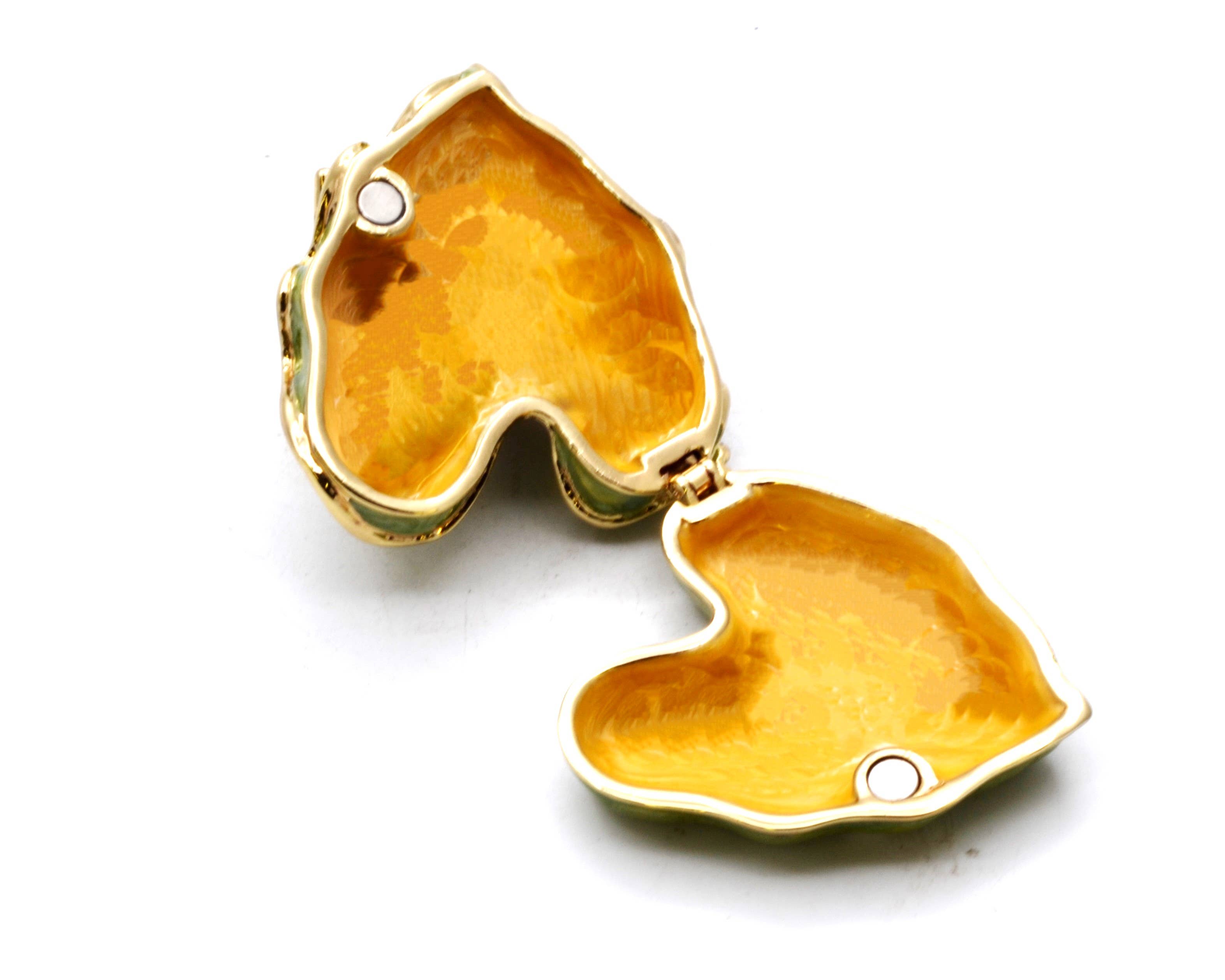 Ciel Collectables - Wholesale Jewelry Dish - Bejeweled Frog on Lily Pad Trinket Box. Made with Crystals9