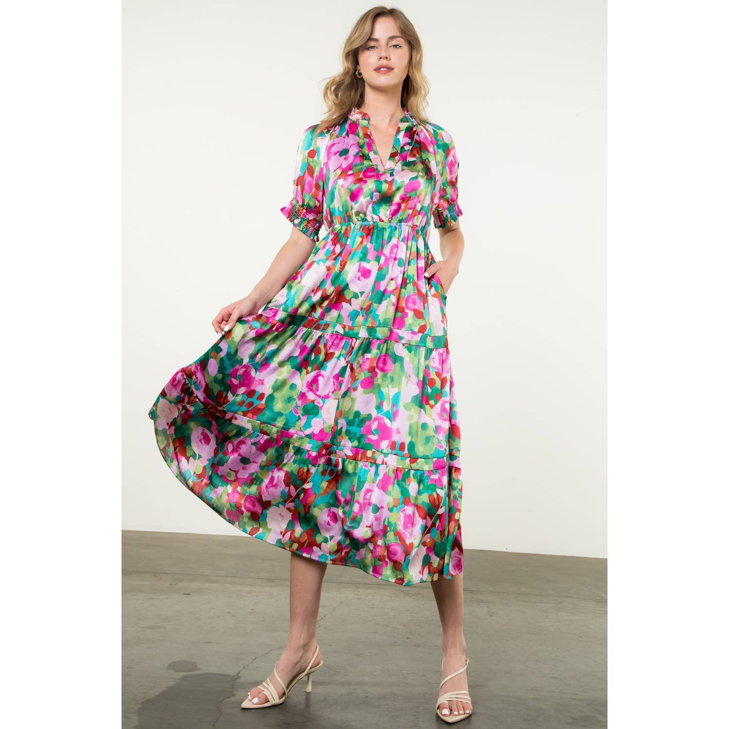 LILA Kortärmad flerfärgad klänning för wholesale på Faire7