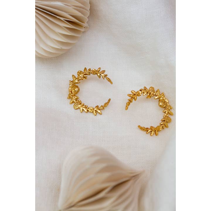 Pendiente de Media Luna Floral para venta al por mayor de Né Nepal