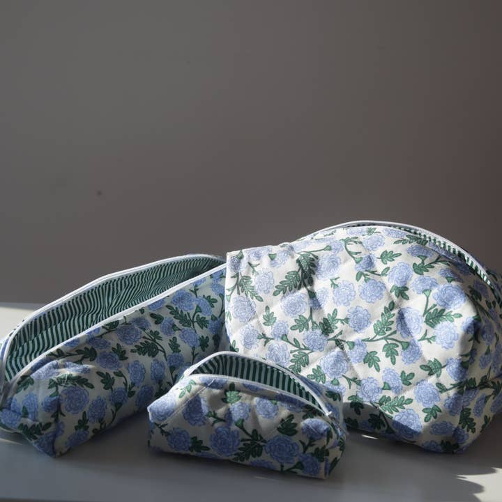 Blossom and Bloom Bags - Wholesale Hair Tools Bag/Caddy - Dianthus Hair Tools Bag0