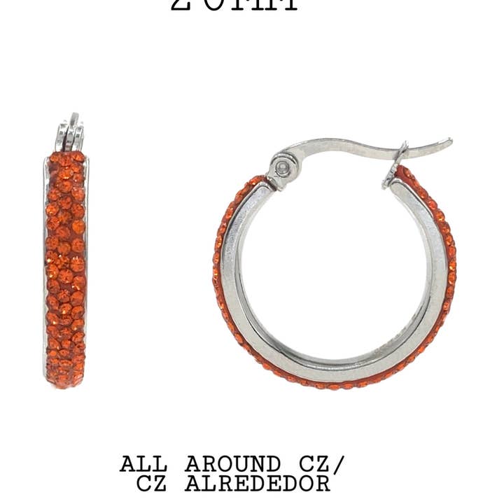 Petites créoles en acier pavées de cristaux All Around, 20 mm pour la vente par Nisso & Co. NYC Jewelry Wholesale